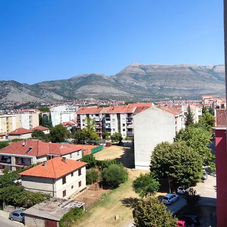 Med דירה טרביניה